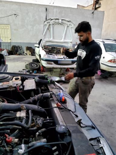 عکس کلینیک اتومبیل کارفیکس