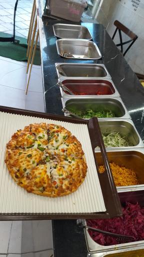 عکس فست فود و فلافل سلف سرویس پاپریکا