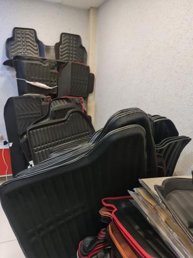 عکس لوکس چری مرکزی