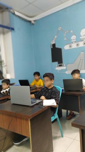 عکس آموزشگاه رباتیک آریان (بابل)