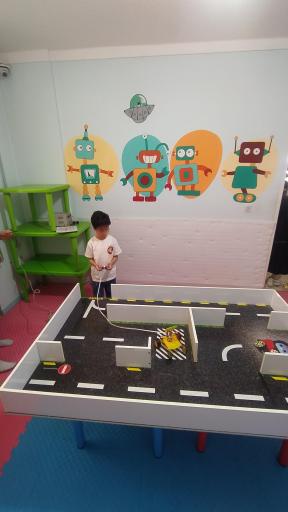 عکس آموزشگاه رباتیک آریان (بابل)