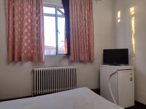 عکس مهمانپذیر ابریشم قزوین