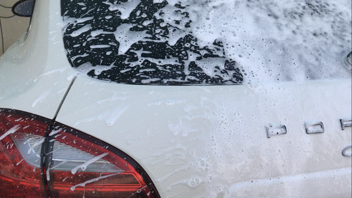 عکس کارواش آب و آینه