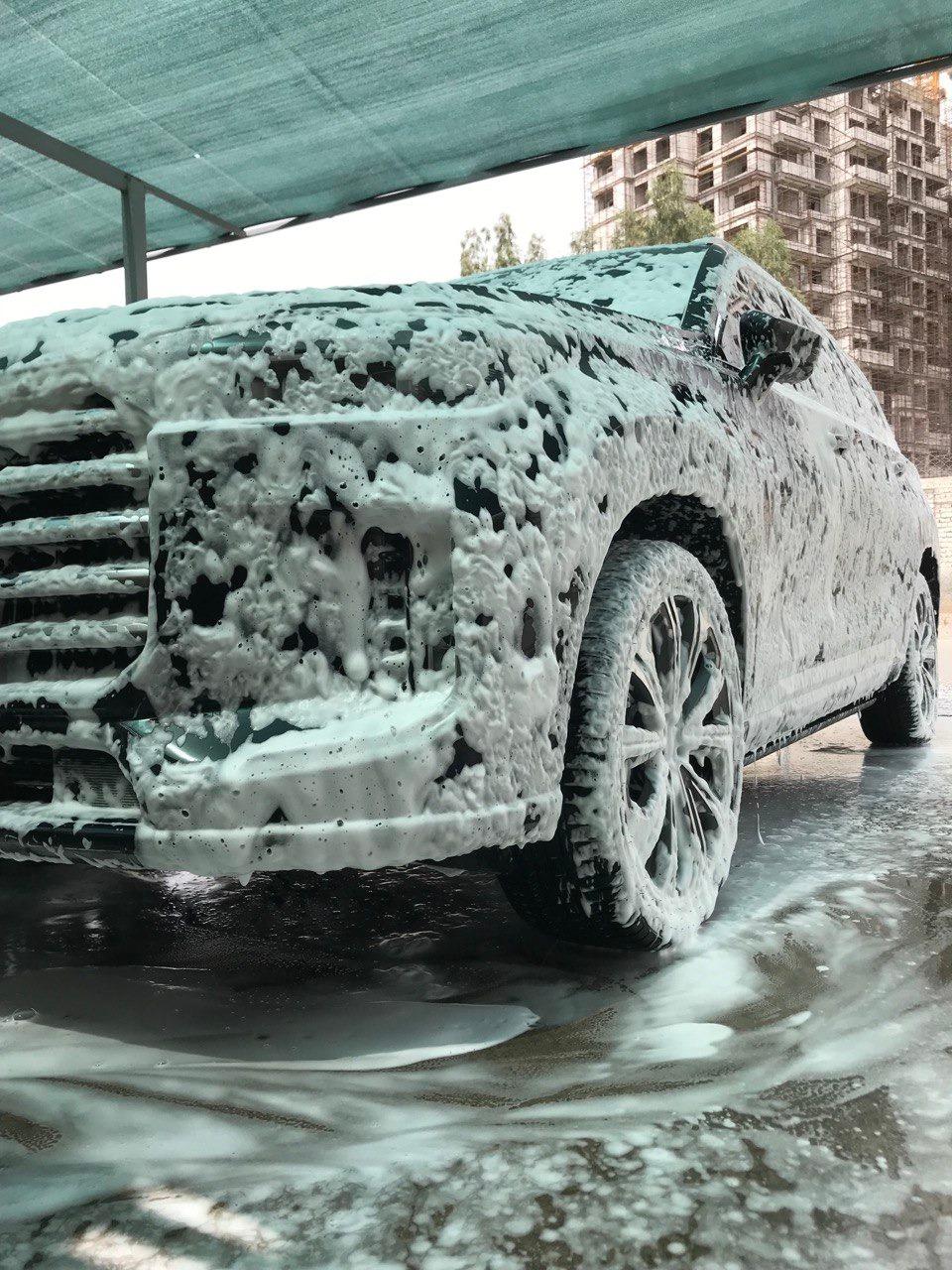 عکس کارواش آب و آینه