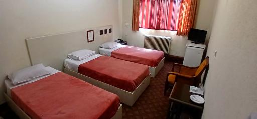 عکس مهمانپذیر ابریشم قزوین