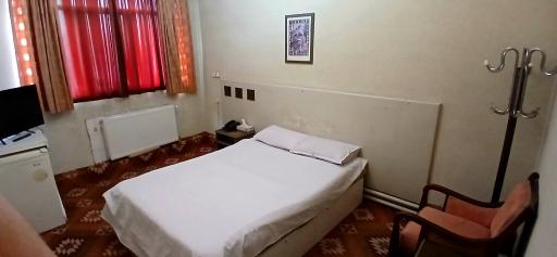 مهمانپذیر ابریشم قزوین