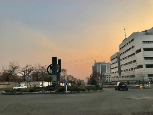 عکس میدان استاد حسین صبحدل