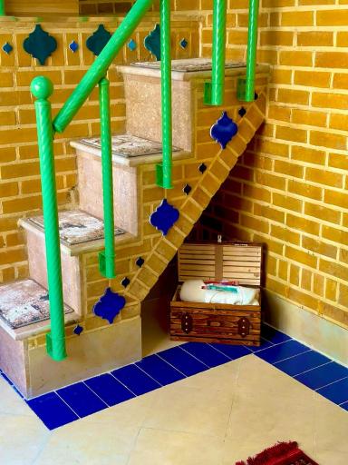 عکس هتل عمارت دیبا قم