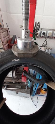 عکس پنچرگیری و آپاراتی کاهکش