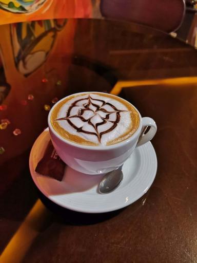 عکس کافه النا