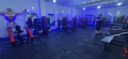 عکس باشگاه بدنسازی جیم کلاب