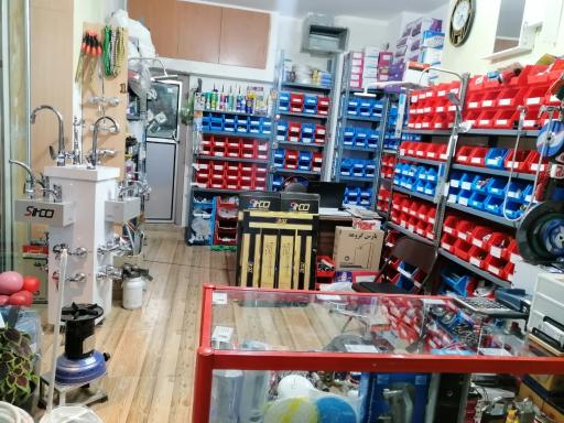 عکس لوله اتصالات و ابزارآلات فرهادی