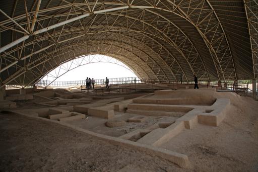 محوطه تاریخی قلی درویش