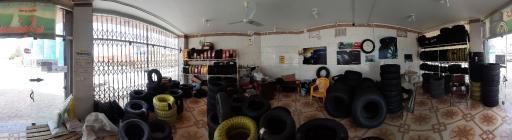 عکس فروشگاه لاستیک ماشین