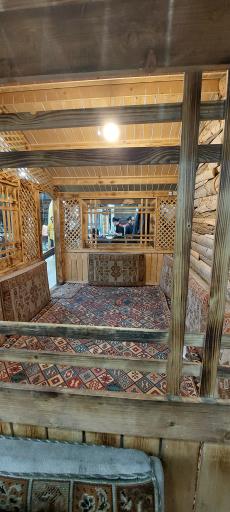 عکس کباب سرا تخت جمشید