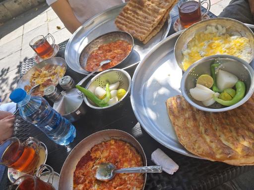 عکس دیزی سرای تندیر