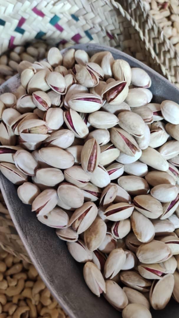 عکس آجیل و خشکبار