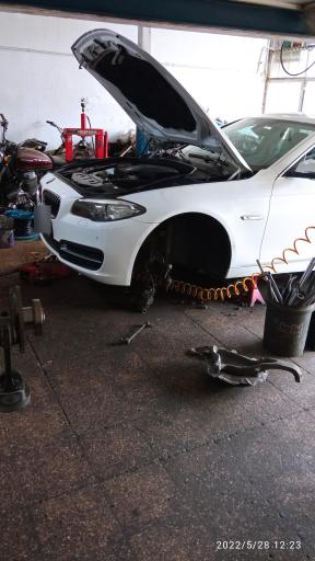 عکس تعمیرگاه مسرور