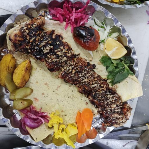 باغ رستوران شاهان