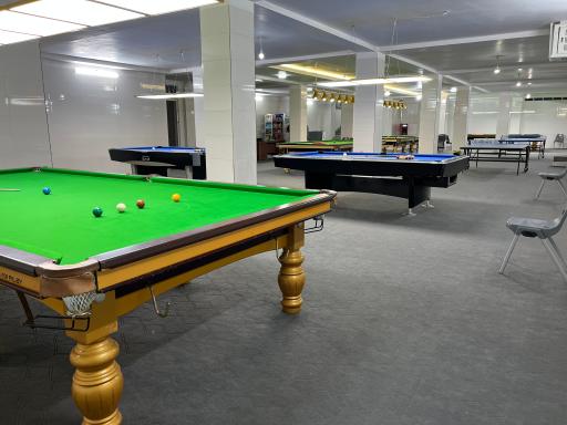 عکس باشگاه بیلیارد هیرو 