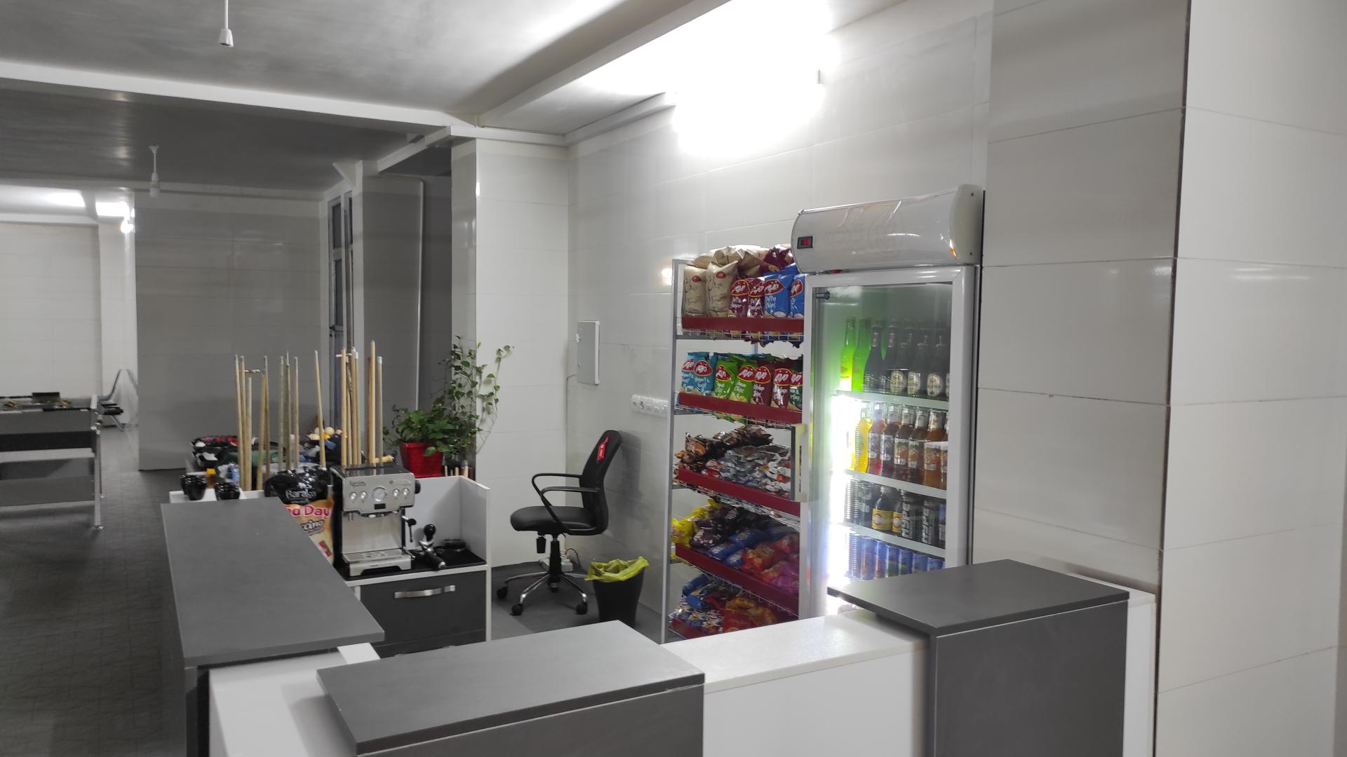 عکس باشگاه بیلیارد هیرو 