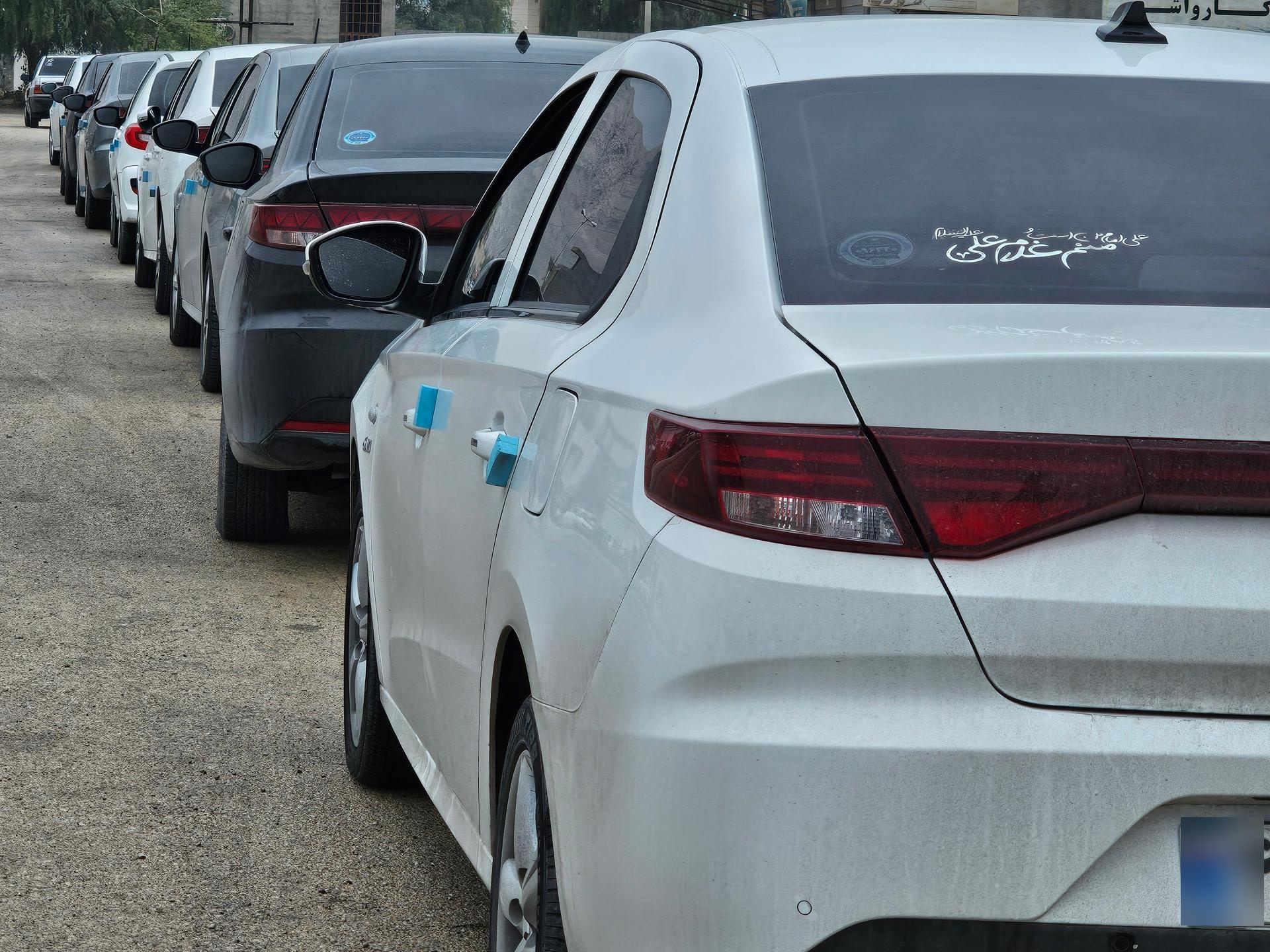 عکس نمایندگی ۴۳۲۰ ایران خودرو احمدی