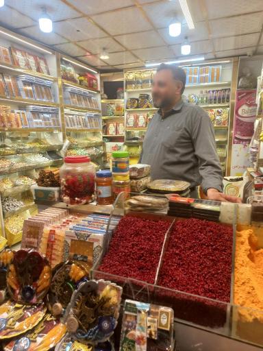 زرشک و زعفران بهرام 