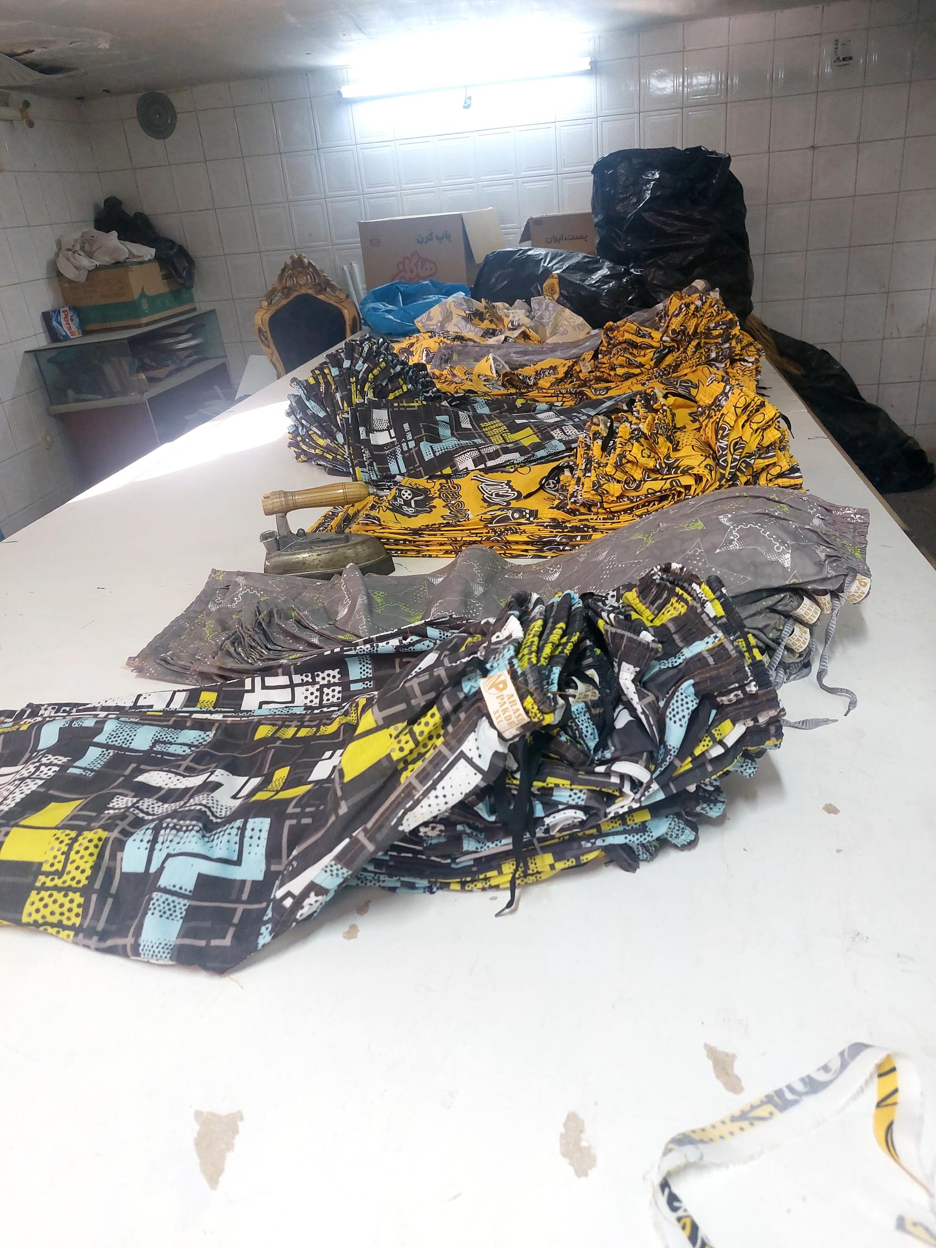 عکس شلوارک آرش تولیدی گلها