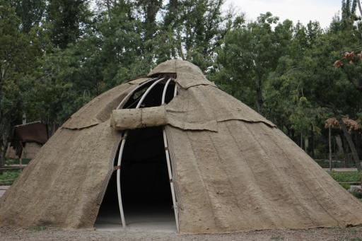 عکس درب پارک ملی ایران کوچک