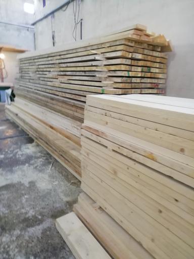 عکس چوب کثیریان