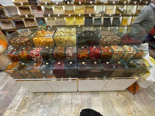 عکس آجیل و خشکبار ایوا