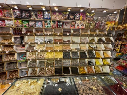 عکس آجیل و خشکبار ایوا