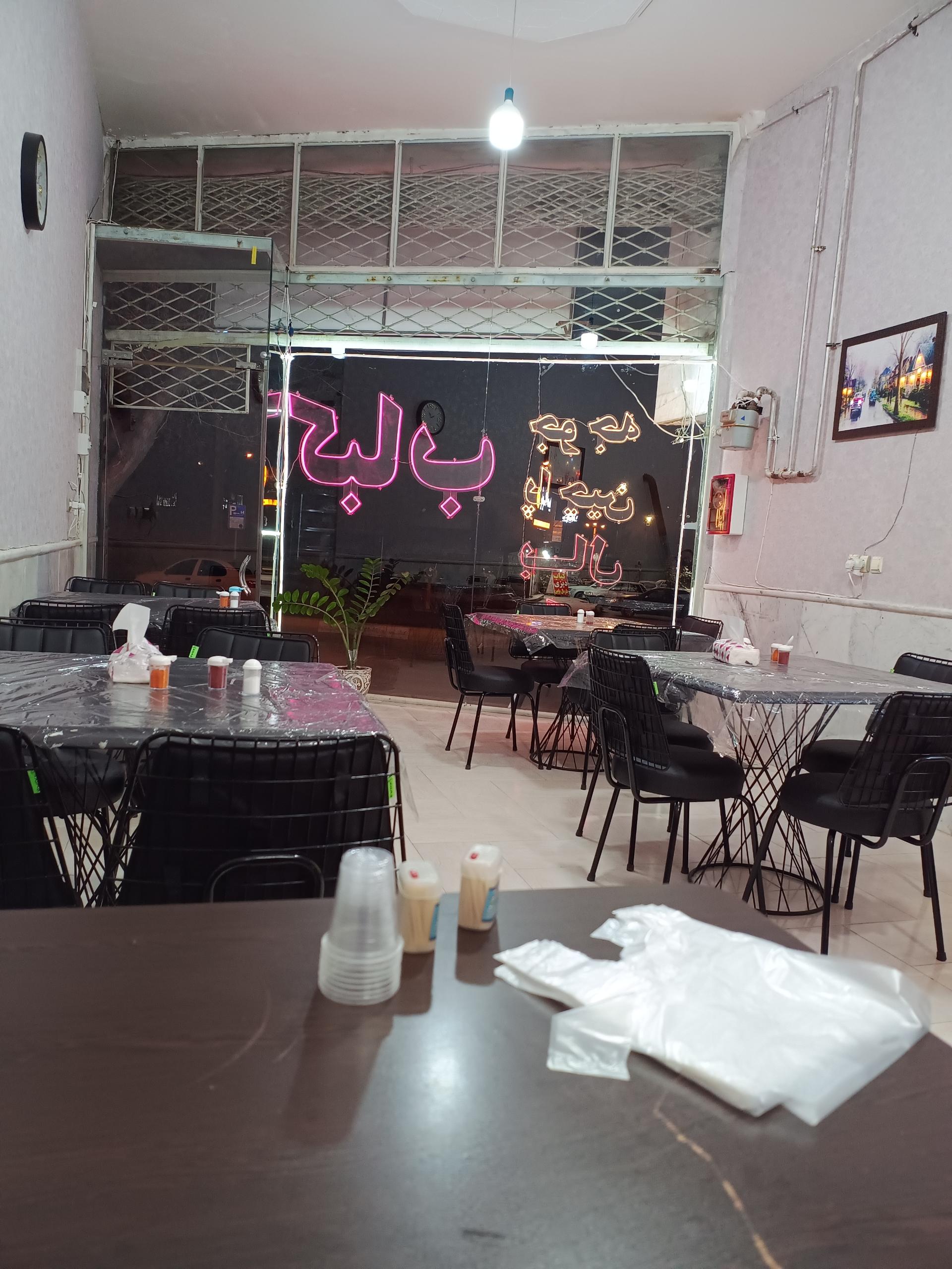 عکس کبابی دهقان