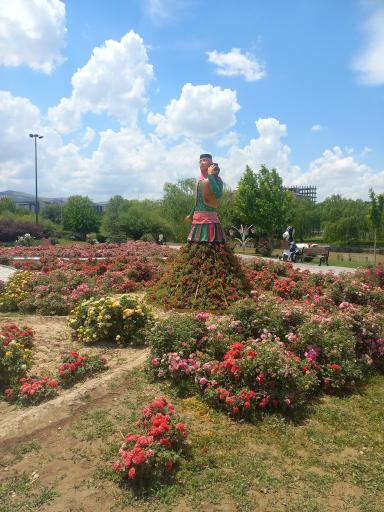 بوستان گلها (گوللر باغی)