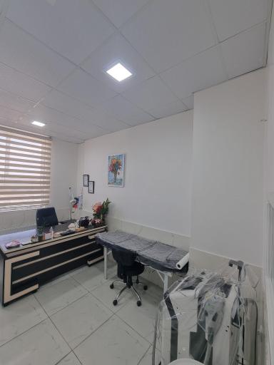 عکس مطب دکتر رضا مرتضائی متخصص پوست(مرکز لیزر و فیشیال یاس)