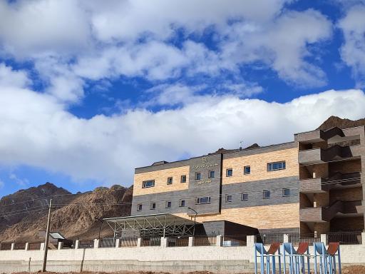 بیمارستان ۱۵ خرداد