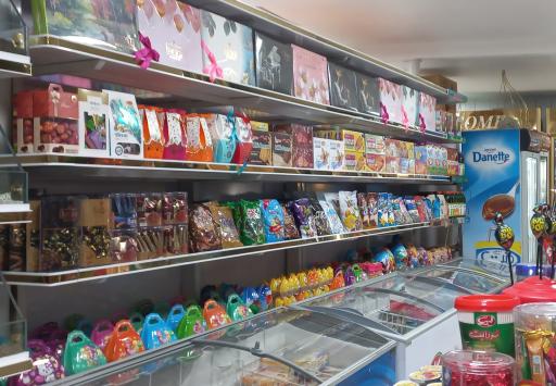 عکس هایپر مارکت میرزائی