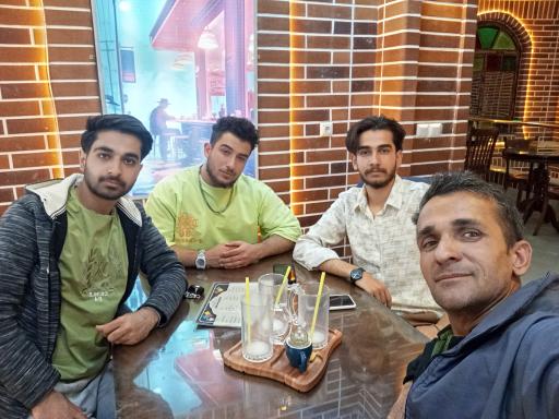 عکس کافه اسپیناس