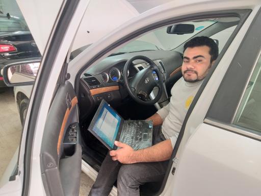 عکس کلینیک عیب‌یابی تخصصی سیدمنتظر