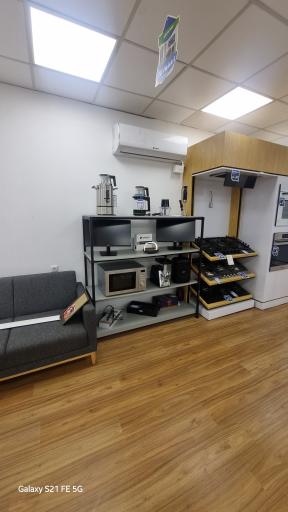 عکس فروشگاه رسمی اسنوا 