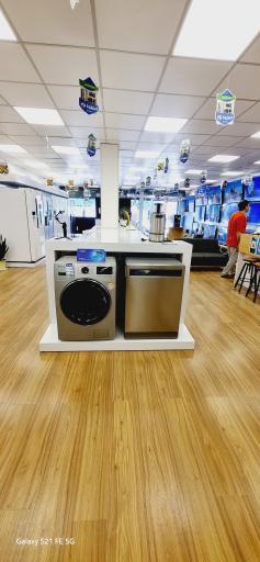 عکس فروشگاه رسمی اسنوا 