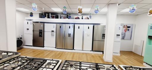 عکس فروشگاه رسمی اسنوا 