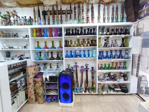 عکس قلیان‌ سرای شبهای فردوس و شارژ پیکنیک