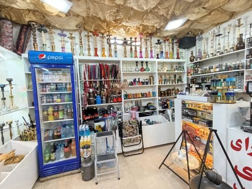عکس قلیان‌ سرای شبهای فردوس و شارژ پیکنیک