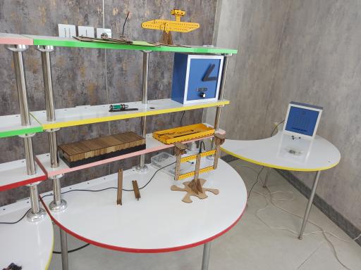 عکس دهکده ریاضی 