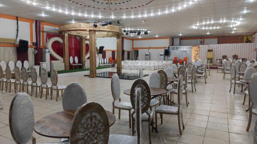 عکس تالار بهار