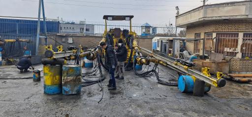 شرکت پیشرو معدن