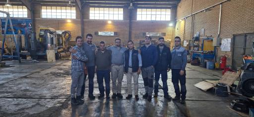 شرکت پیشرو معدن