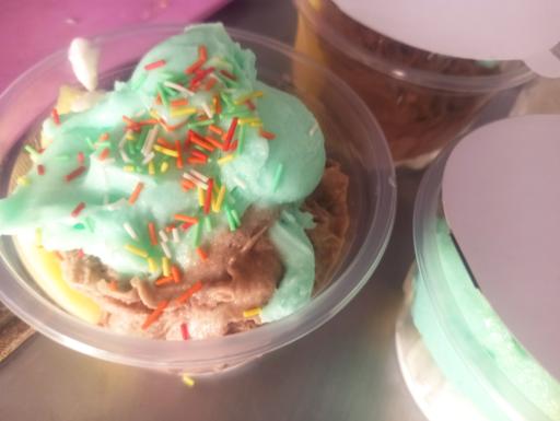 عکس کافه چهار فصل (بستنی بندی)