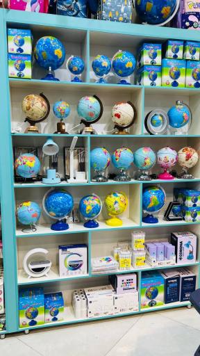 عکس نوشت افزار پیکاسو